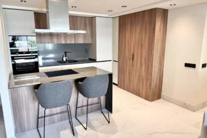 584bd70cae8c80c63c9feec71c8e407d - 12