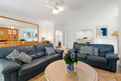 585b4f95e23a6575ac39eb3c08e8db3e - 16