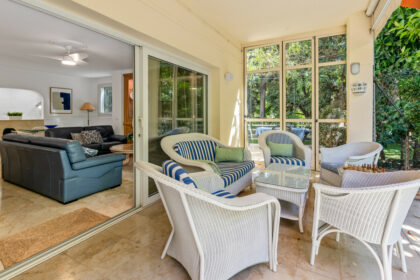 585b4f95e23a6575ac39eb3c08e8db3e - 19