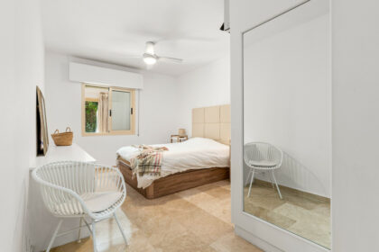 585b4f95e23a6575ac39eb3c08e8db3e - 27