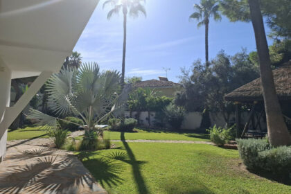 594f4453fafb1741712f20f3f03ddd04 - 57