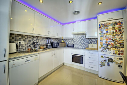 59adf5b75bbecb543ea0d1b3f6880c2f - 12