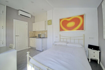 59adf5b75bbecb543ea0d1b3f6880c2f - 16