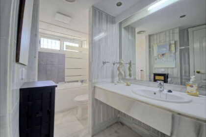 59adf5b75bbecb543ea0d1b3f6880c2f - 21