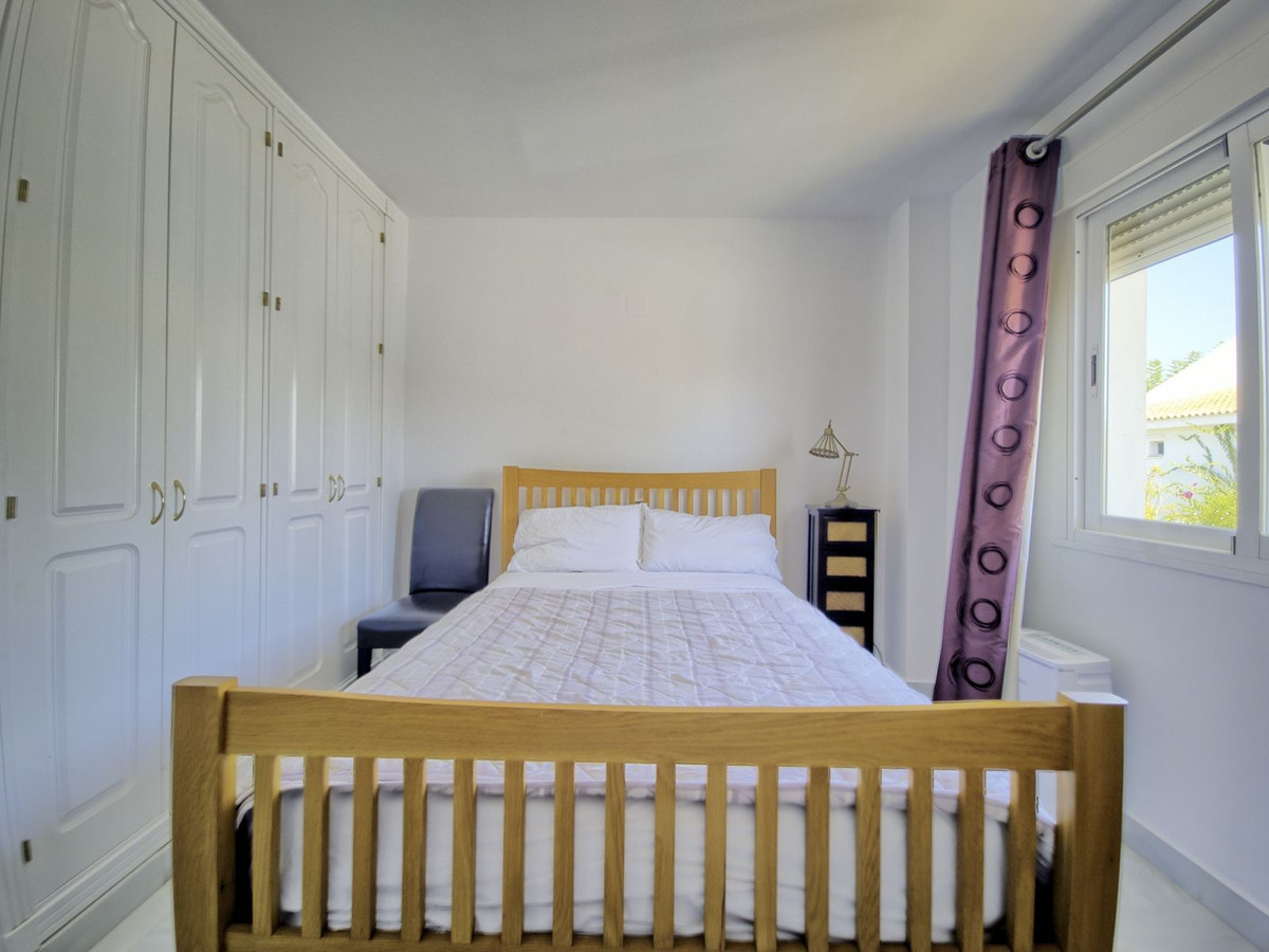 59adf5b75bbecb543ea0d1b3f6880c2f - 26