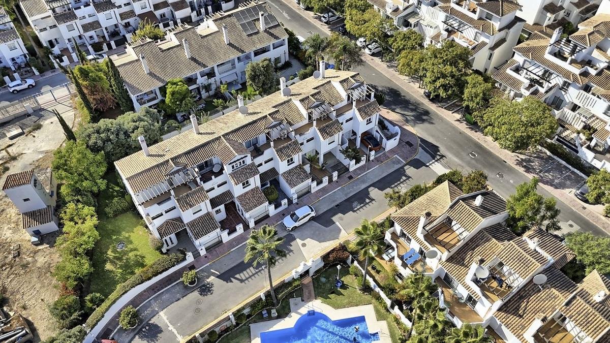 59adf5b75bbecb543ea0d1b3f6880c2f - 3