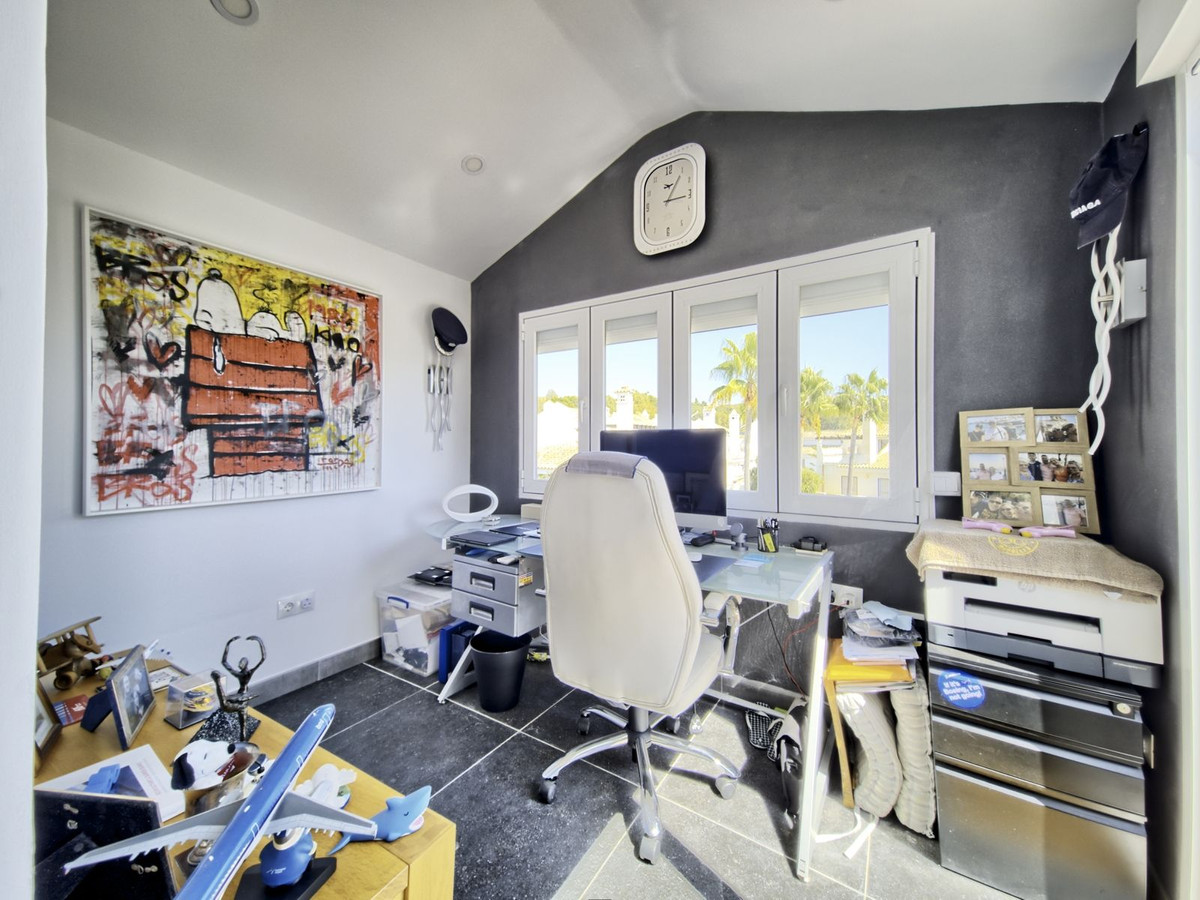 59adf5b75bbecb543ea0d1b3f6880c2f - 36