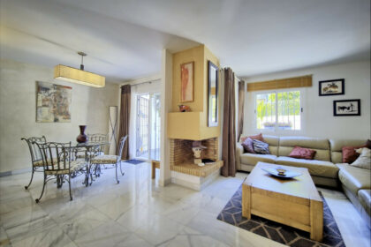 59adf5b75bbecb543ea0d1b3f6880c2f - 8