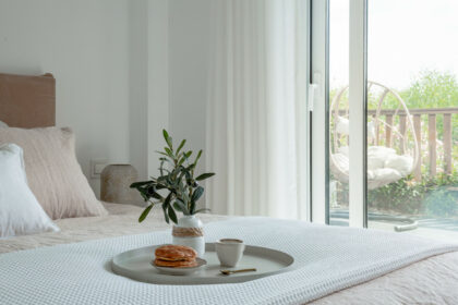 5a33bb469e6742f6cb649feea9f8b1c9 - 13