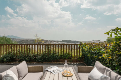 5a33bb469e6742f6cb649feea9f8b1c9 - 26