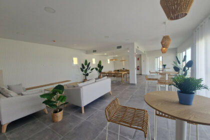 5a3f2cec6f2815c028e1a9d3aa4437a9 - 12