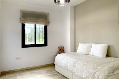 5aa02657aa234222946e57eda3de10d9 - 16