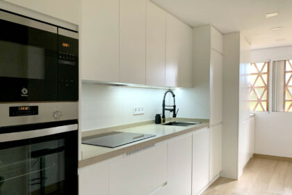 5aa02657aa234222946e57eda3de10d9 - 18