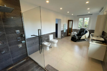 5ac7ae7eab3fb7aa272170f5a0b0d9e9 - 16