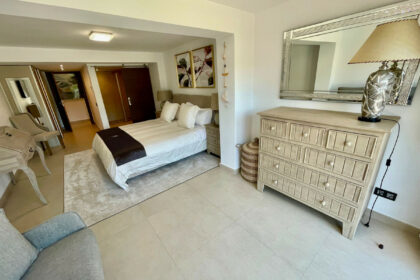 5ac7ae7eab3fb7aa272170f5a0b0d9e9 - 37