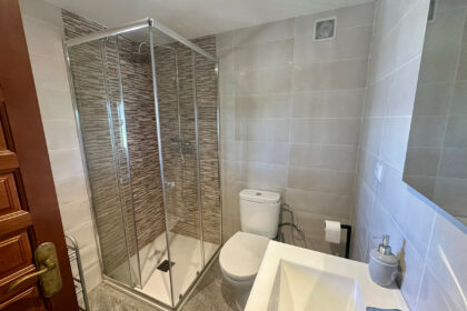 5b7f21efe10fcf1323bfdc643881b3a0 - 13