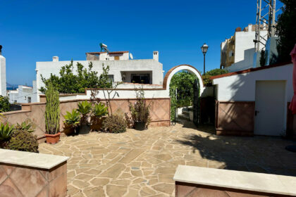 5b7f21efe10fcf1323bfdc643881b3a0 - 33