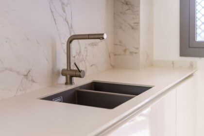 5b94ba3927679d31a7e225a2d89be69b - 18