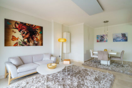 5b94ba3927679d31a7e225a2d89be69b - 9