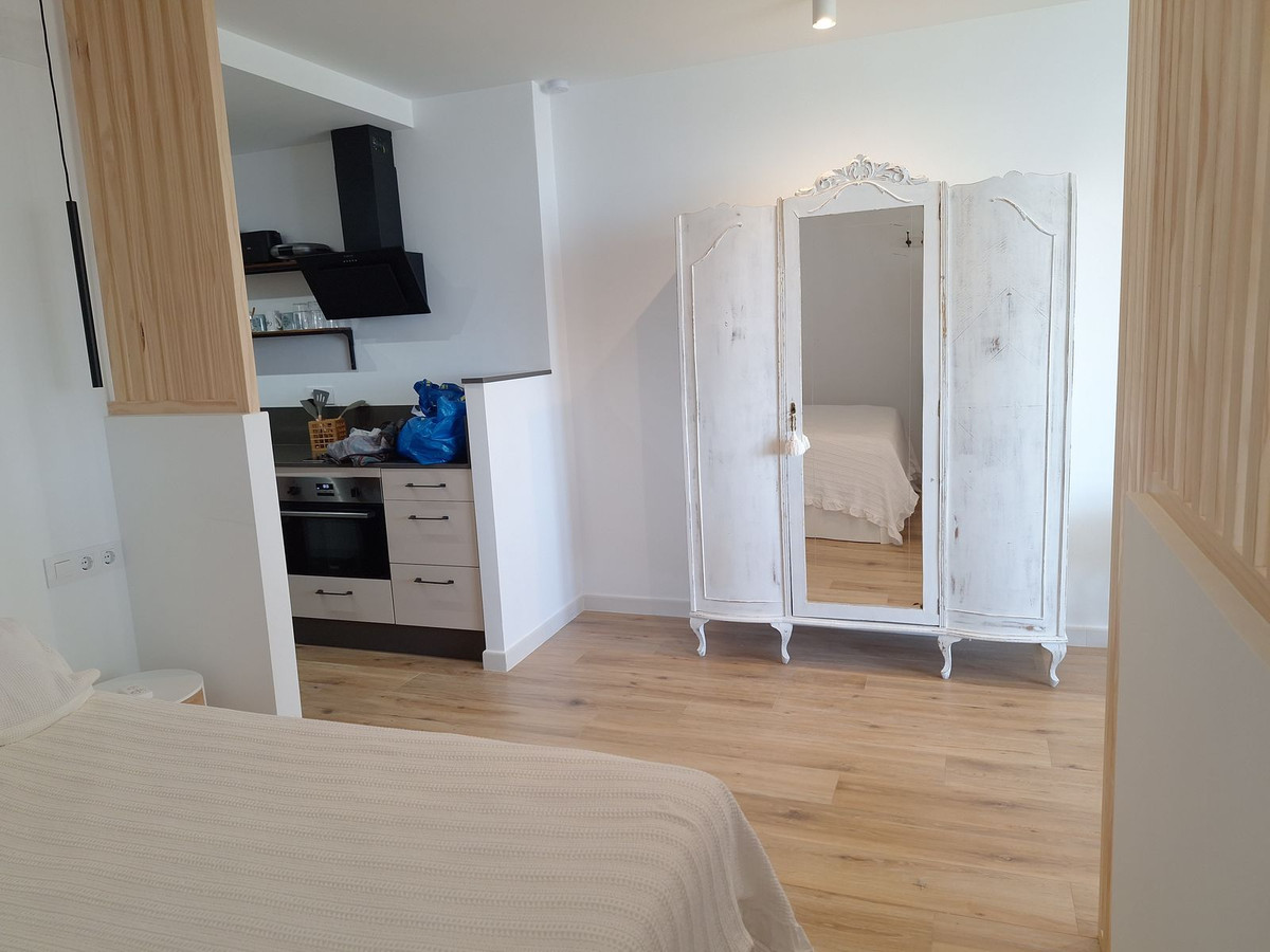 5b982a75c83eb73fa707d5e0b9620c84 - 15