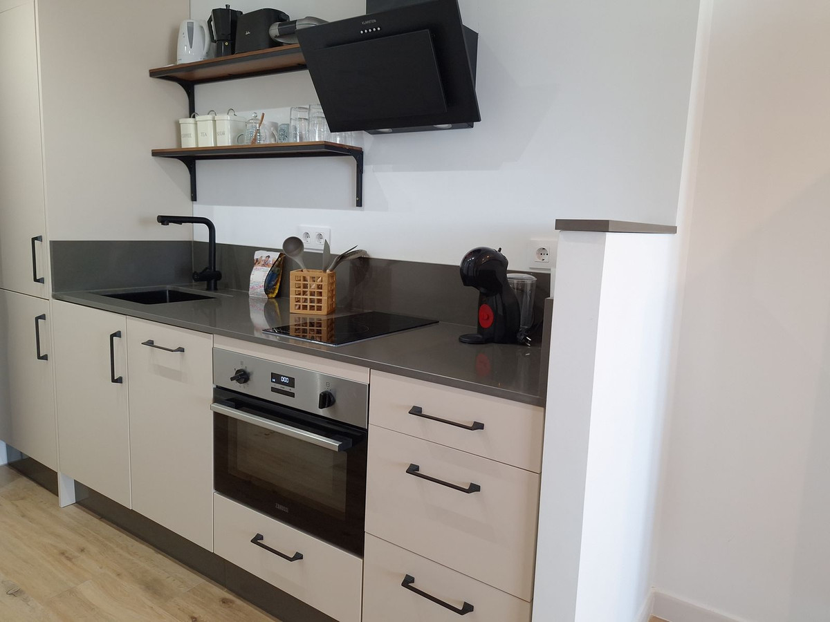 5b982a75c83eb73fa707d5e0b9620c84 - 4