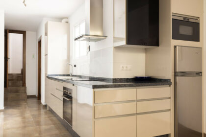 5c2e508dffbc3e405e9444a0520bca53 - 12