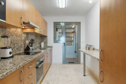 5c47fd399b7b4bb9e58be6a3fd686e57 - 12