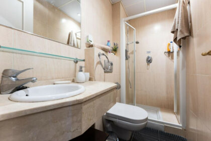 5c6bb7c4349e6168d66576edde5d7eda - 13