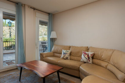 5cc4d21b6d401c074644cd0acd448450 - 16