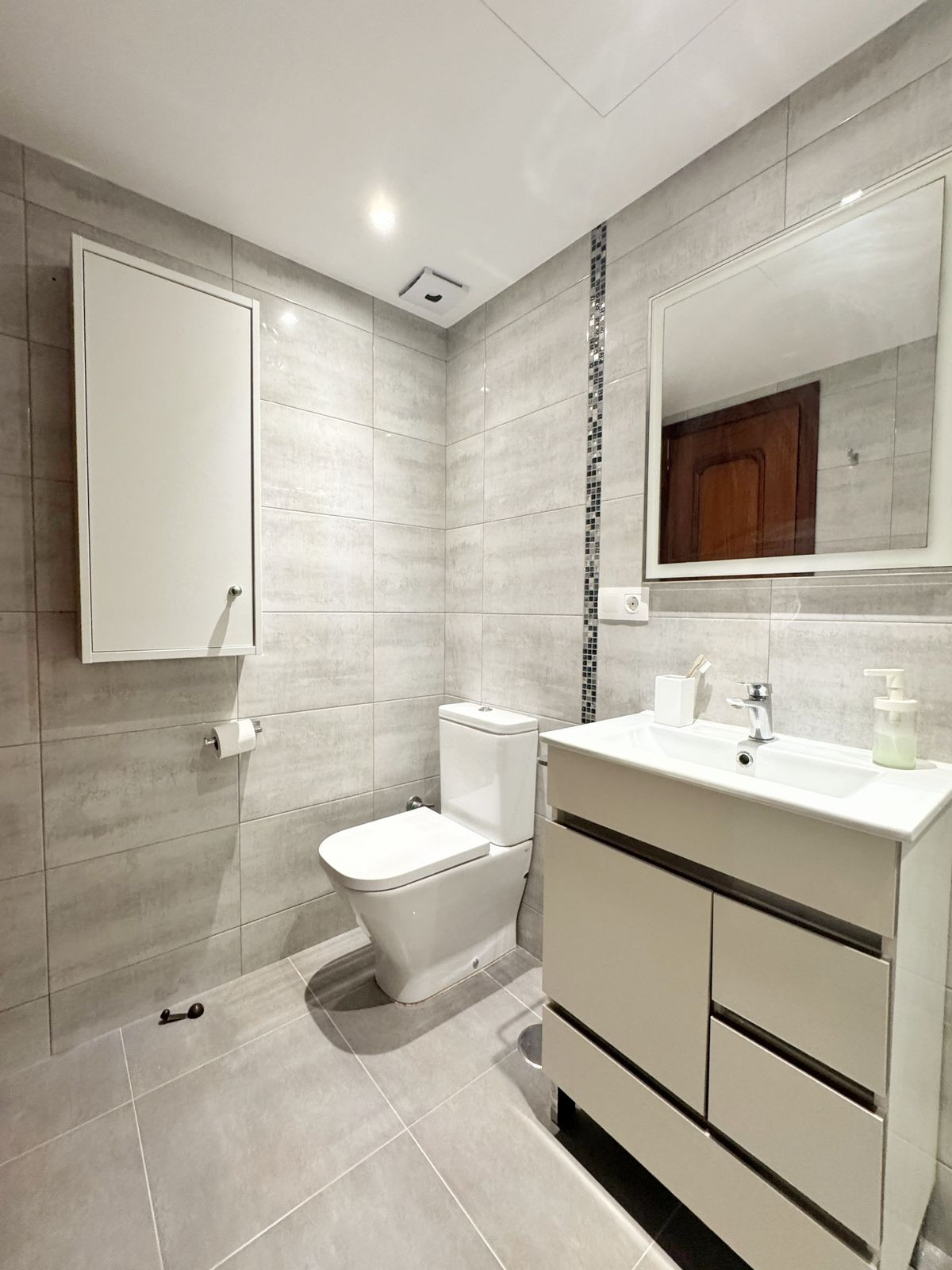 5d02502076e33dc22b94a62e058d3b5a - 12