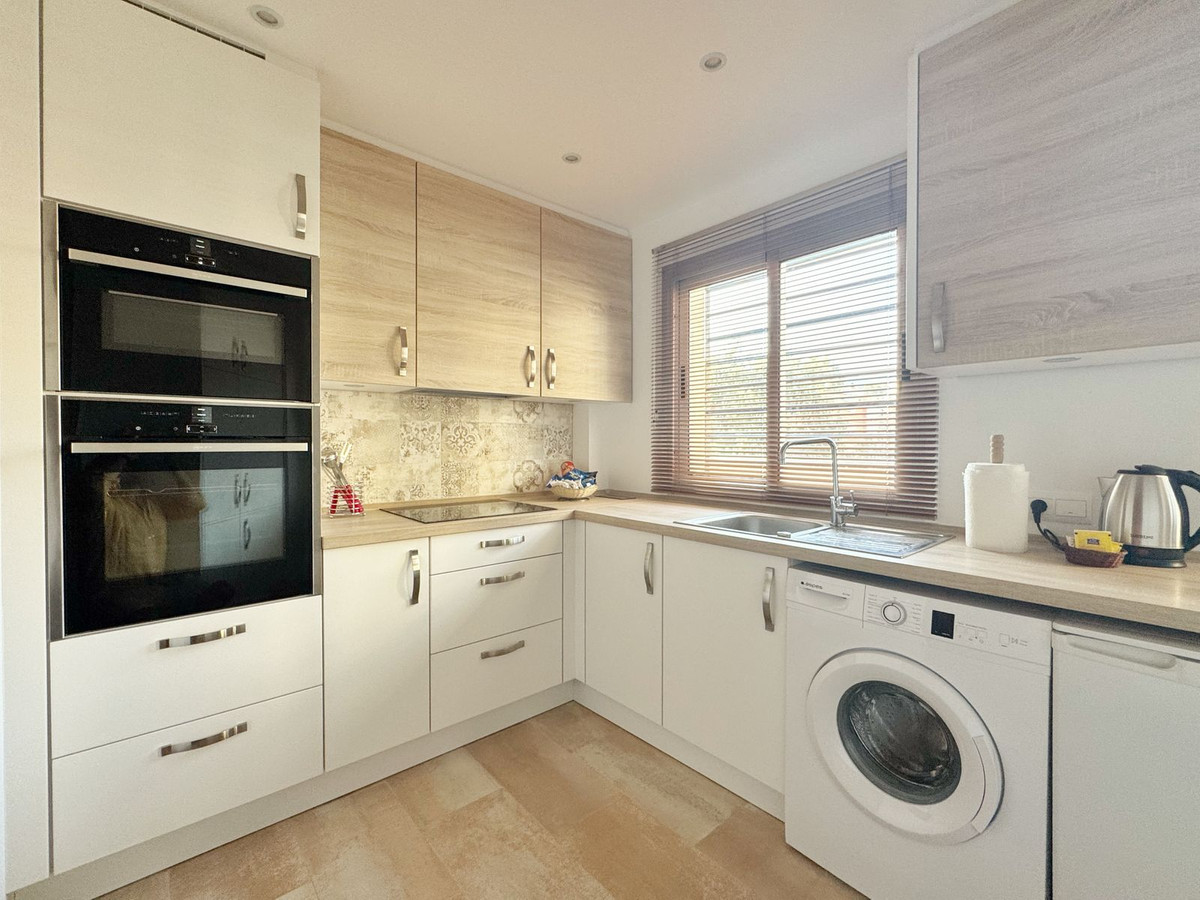 5d02502076e33dc22b94a62e058d3b5a - 20