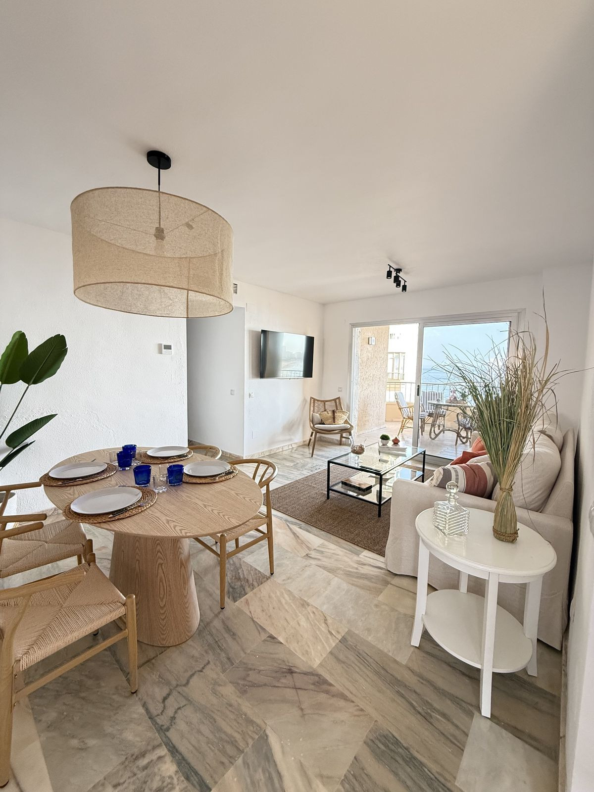 5d02502076e33dc22b94a62e058d3b5a - 5