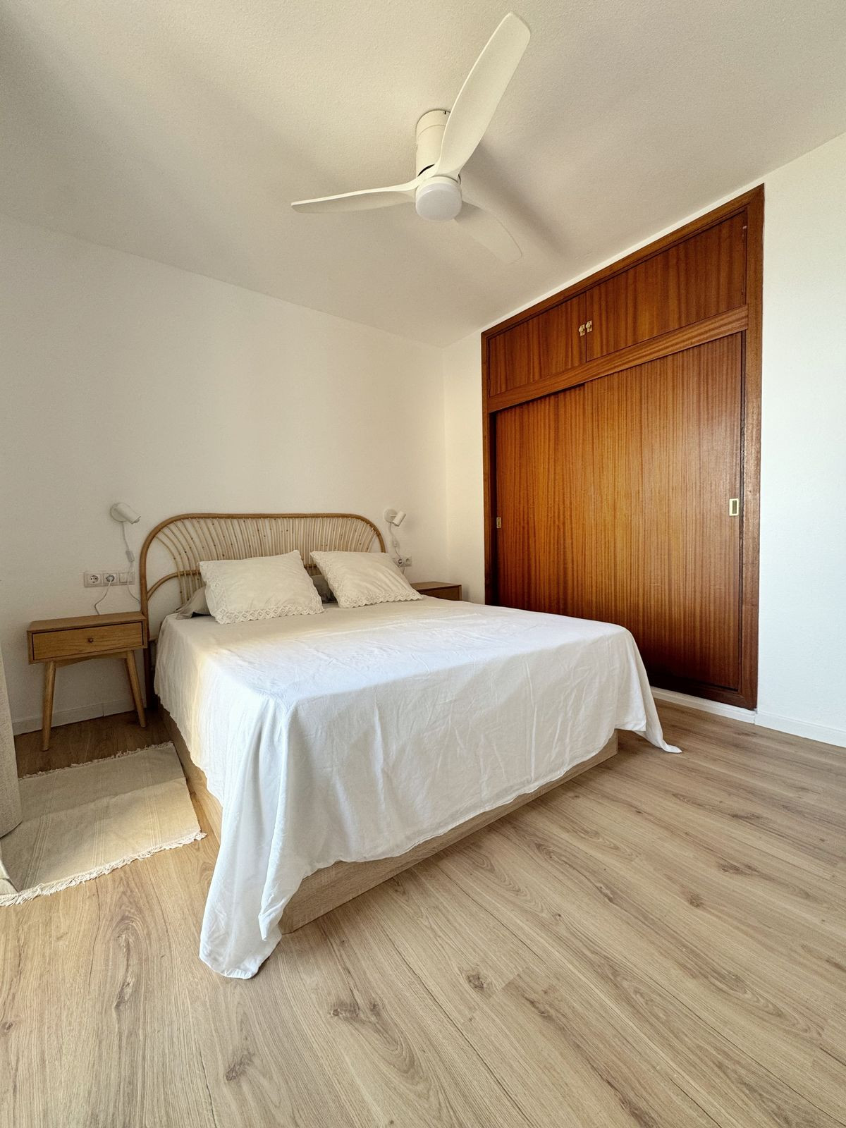 5d02502076e33dc22b94a62e058d3b5a - 9