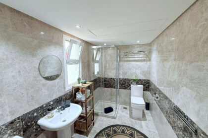 5d571bb47a7a1ca695bc0891f3377d17 - 19