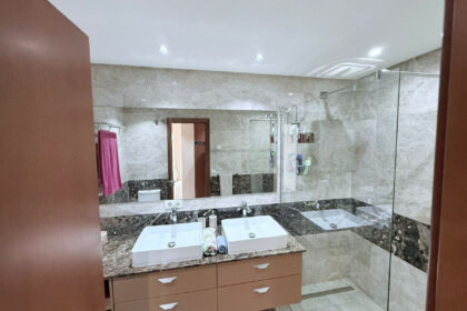 5d571bb47a7a1ca695bc0891f3377d17 - 21