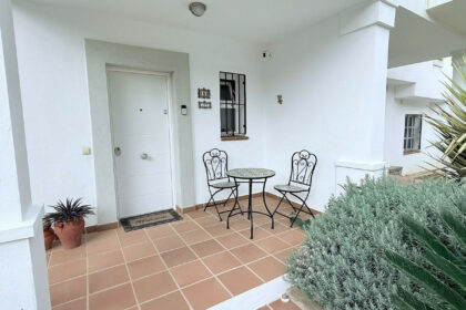 5d571bb47a7a1ca695bc0891f3377d17 - 25