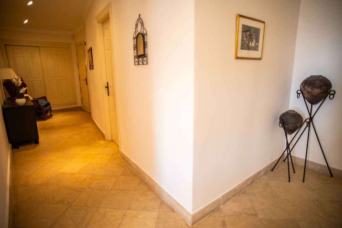 5e0935f24d6bfd2eb4b0575db7dc00b9 - 30