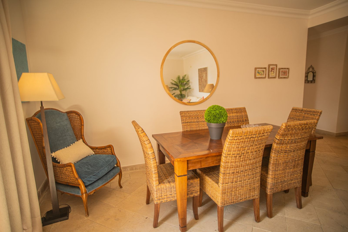 5e0935f24d6bfd2eb4b0575db7dc00b9 - 4