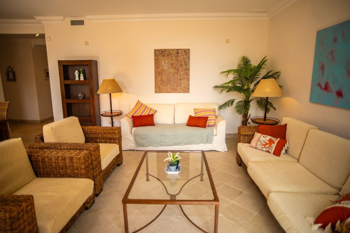 5e0935f24d6bfd2eb4b0575db7dc00b9 - 6