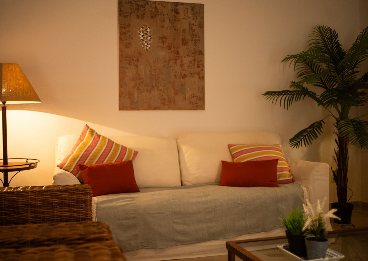 5e0935f24d6bfd2eb4b0575db7dc00b9 - 9