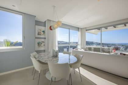 5e85f27a8033bcd4306599480986c589 - 10