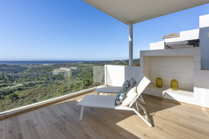 5e85f27a8033bcd4306599480986c589 - 18