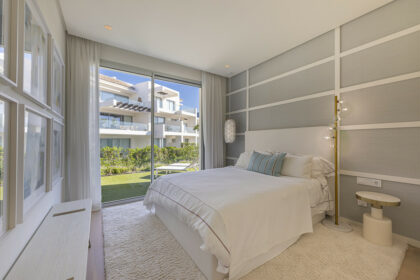 5e85f27a8033bcd4306599480986c589 - 27