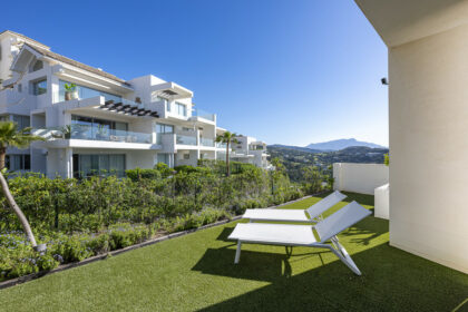 5e85f27a8033bcd4306599480986c589 - 30