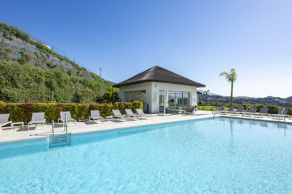 5e85f27a8033bcd4306599480986c589 - 36