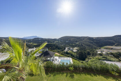 5e85f27a8033bcd4306599480986c589 - 40