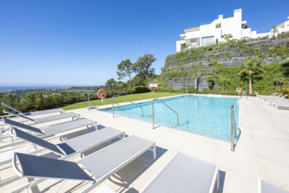 5e85f27a8033bcd4306599480986c589 - 43