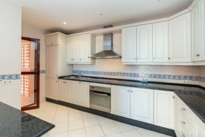 5e8b0a75d296ad86bc160465ca32e16d - 5