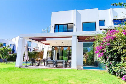 5eb1e08f26fcd71815f8f37c9c1b7249 - 1