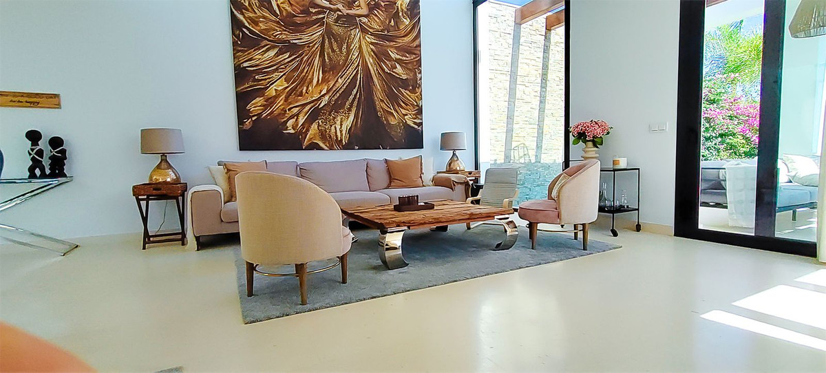 5eb1e08f26fcd71815f8f37c9c1b7249 - 11